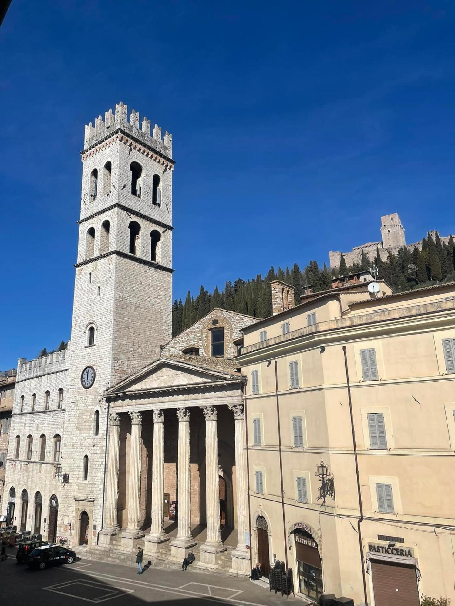 Bed & Breakfast La Terrazza Del Subasio 2*