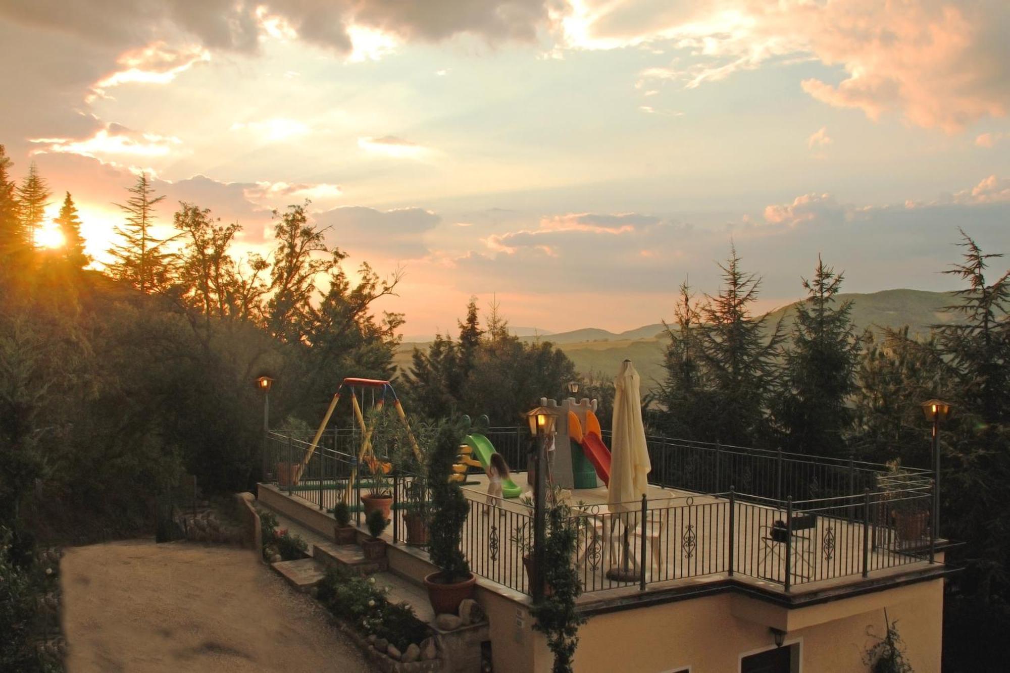 Bed & Breakfast La Terrazza Del Subasio